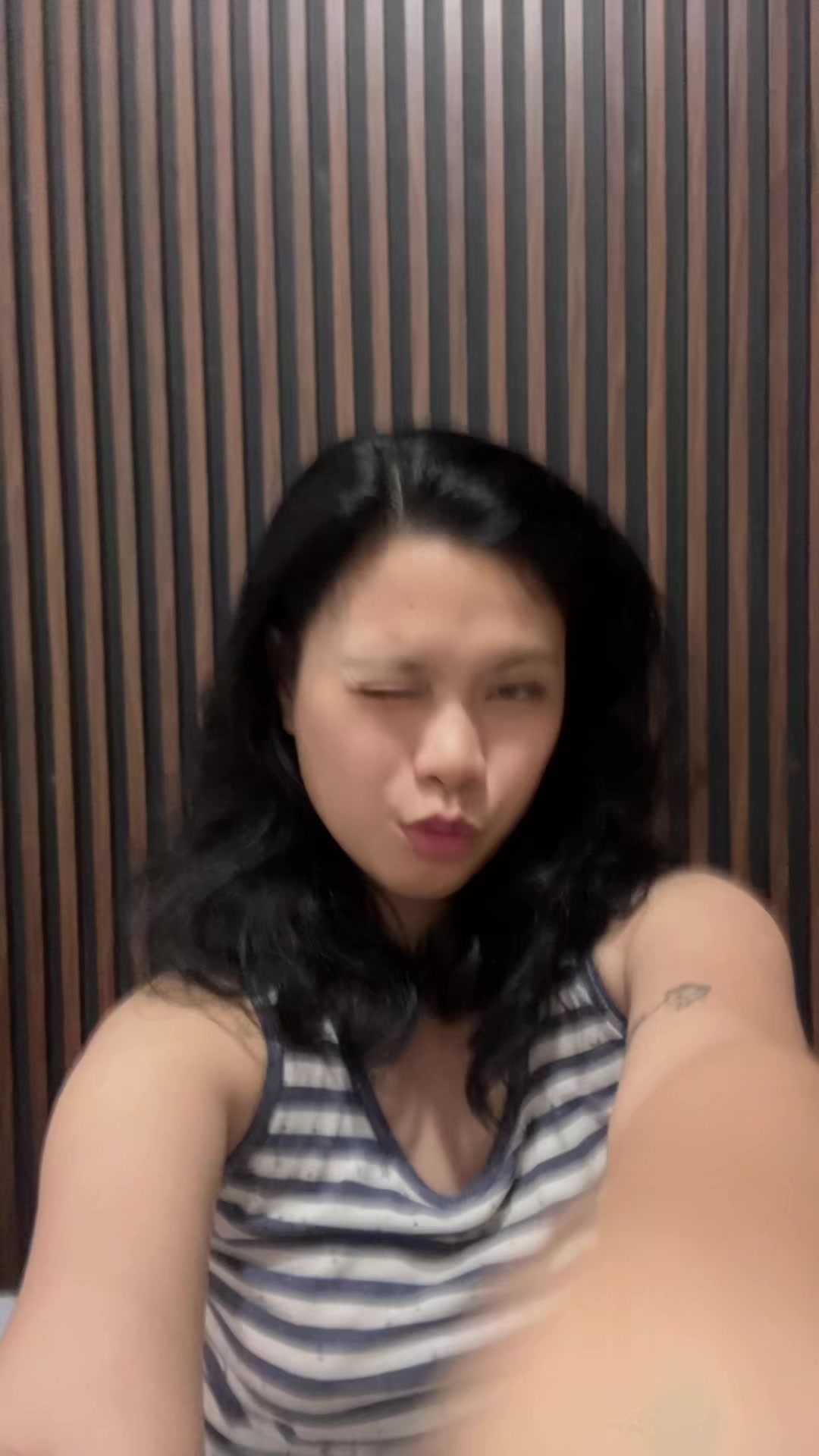 @lolit