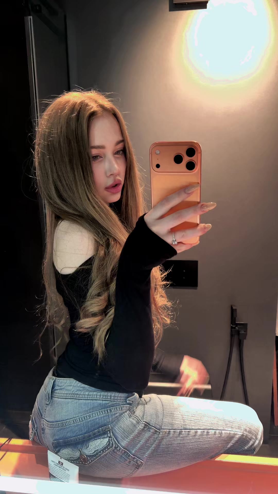 @coxifoxya