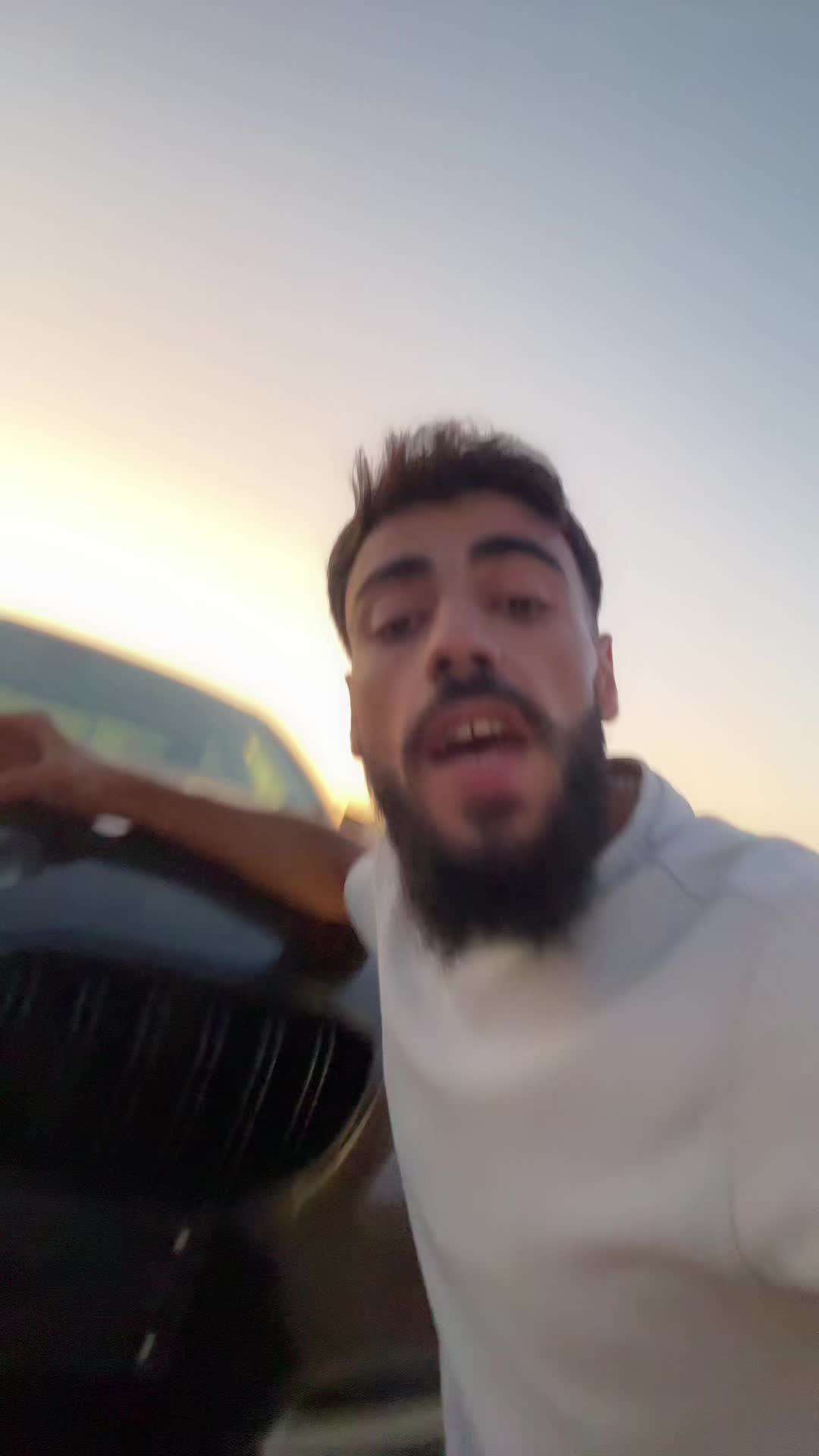 @ابن ادلب متواضع