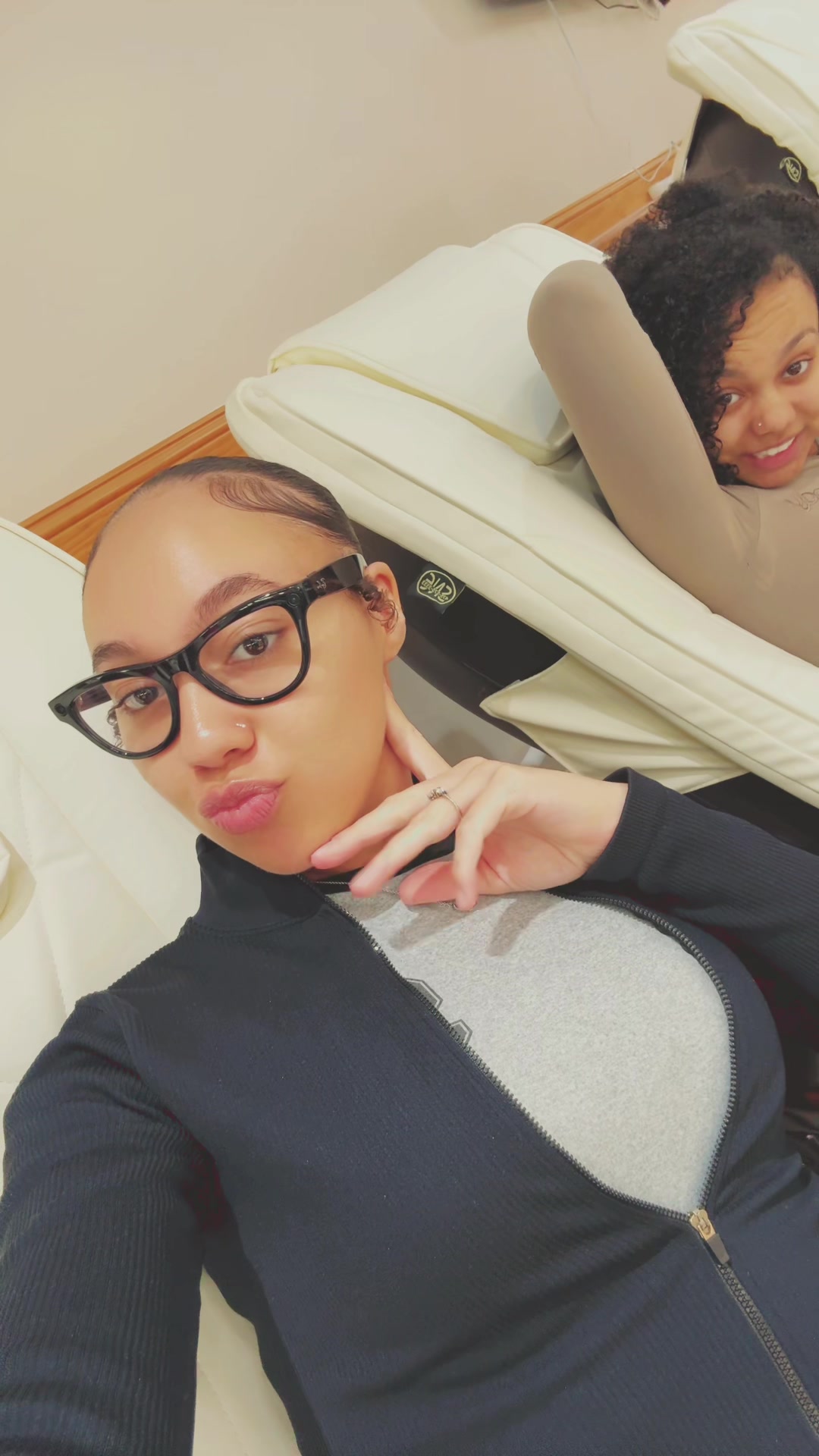 @ashaunakay🦋
