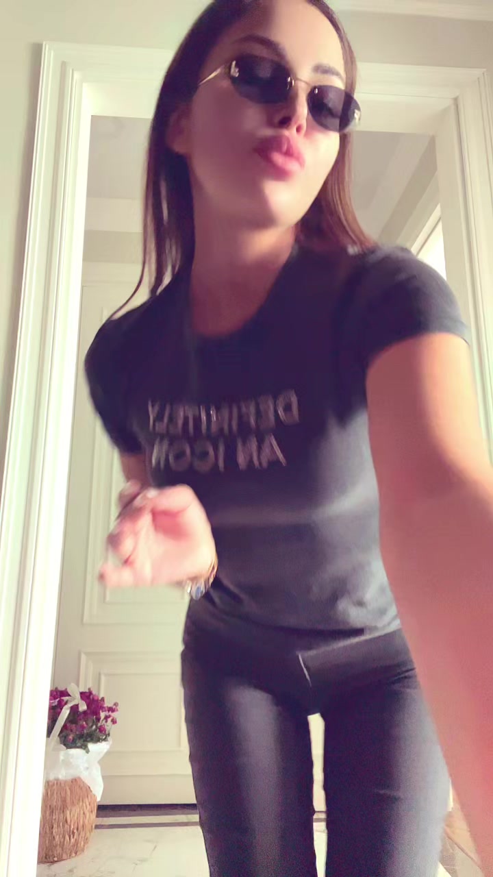 @_n_steish_