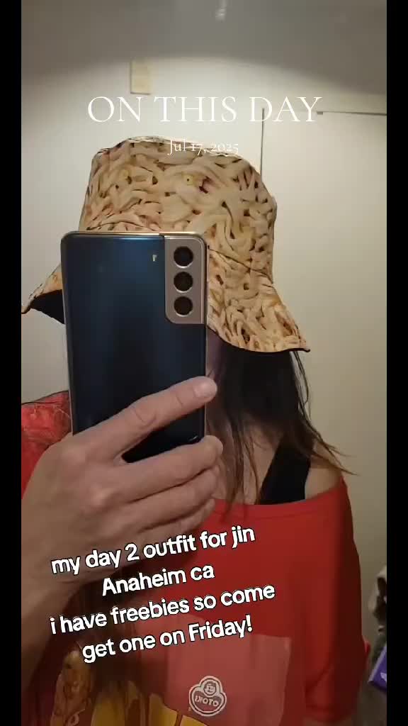 @ThisIsOliviaKim
