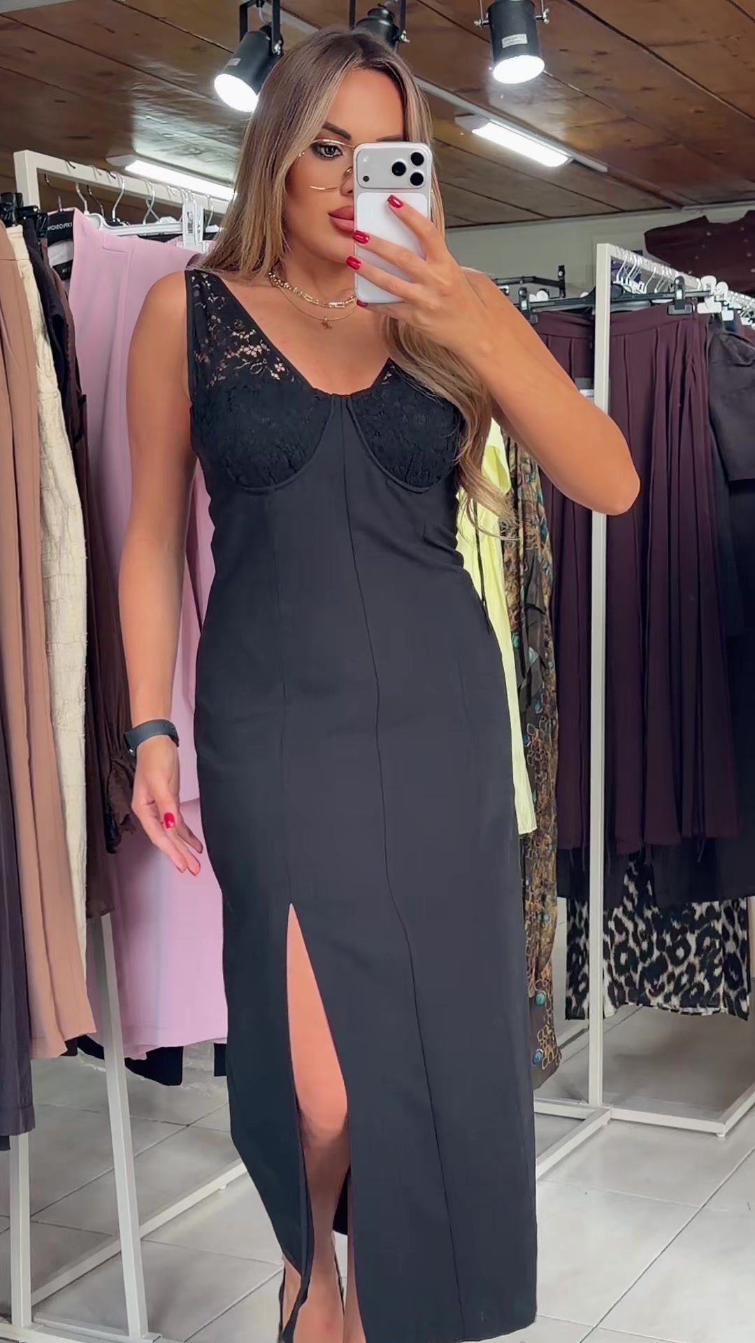 @Tamarela