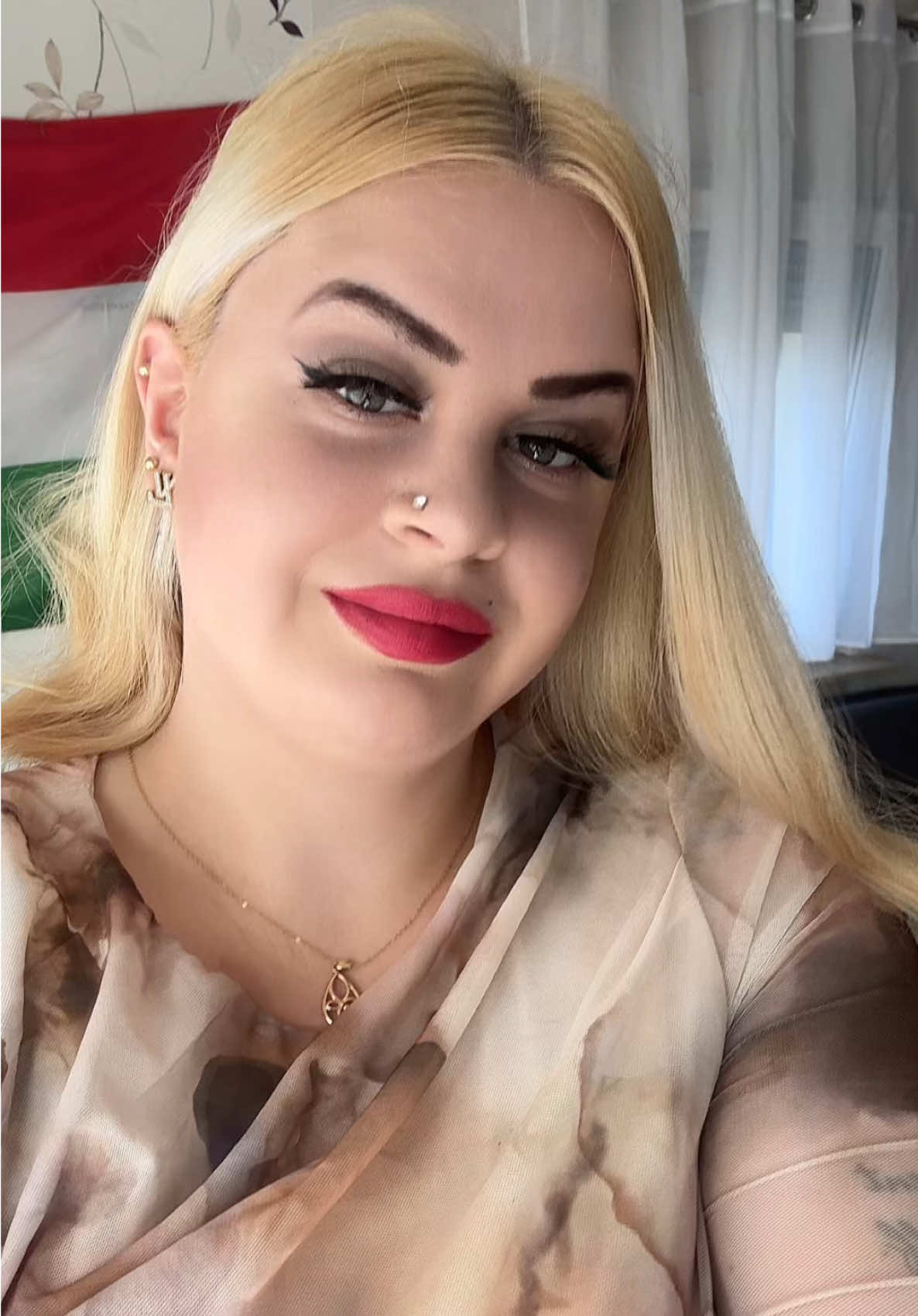 @sara_azbr