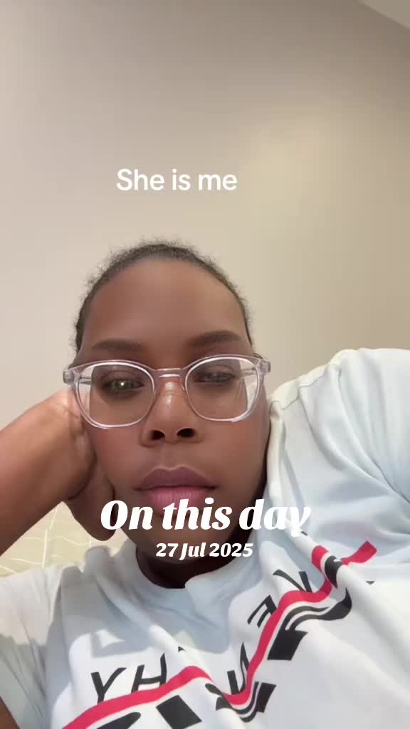 @MrsFranceskamara77