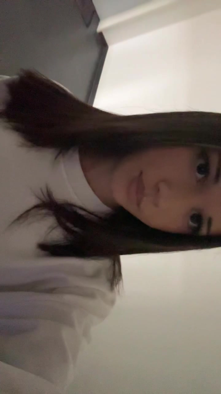 @𝐥𝐚𝐮𝐫𝐚𝐚𝐟𝐧𝐳