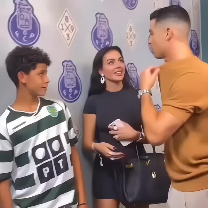 @𝜗ৎ