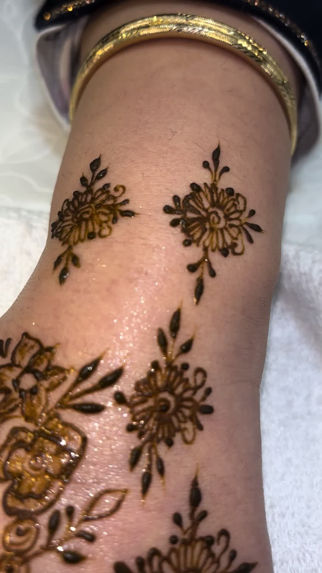 @Hennabyseph69