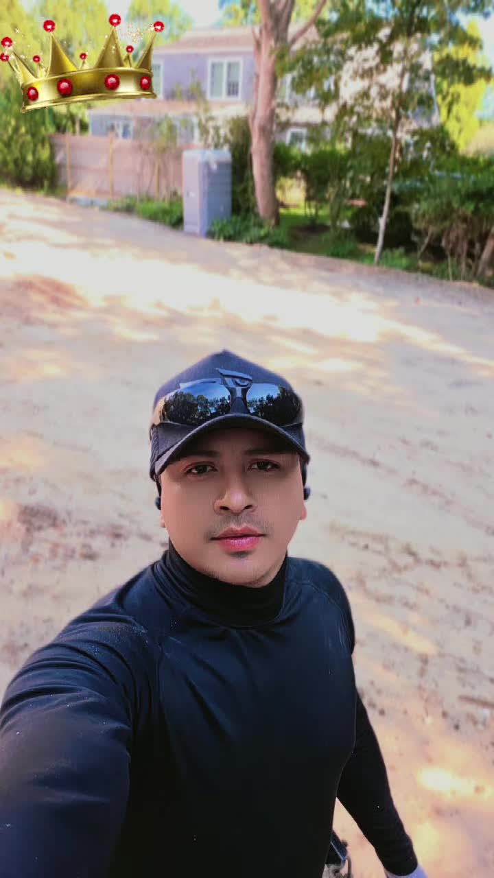 @JULIO BARAHONA