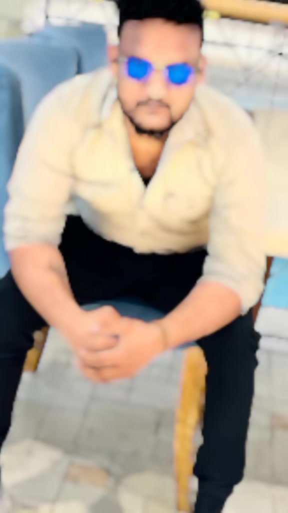 @Ñǎvǎ Lõjãñ💫✨