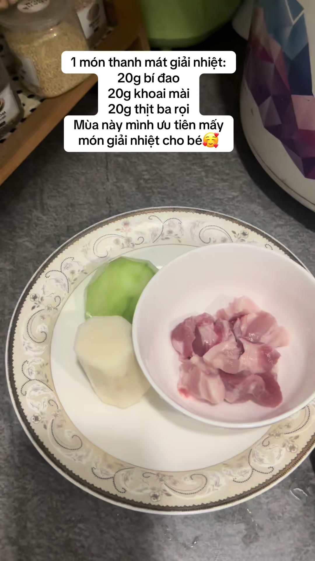 @Mẹ em b&eacute; Bơ🥑