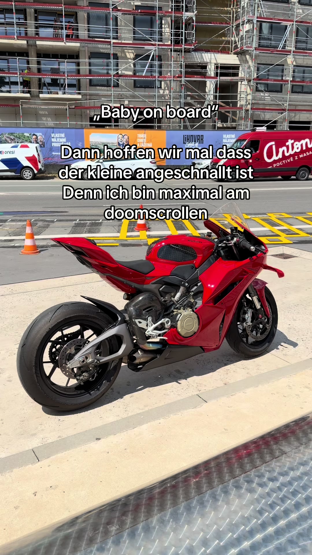 @v4.mxx