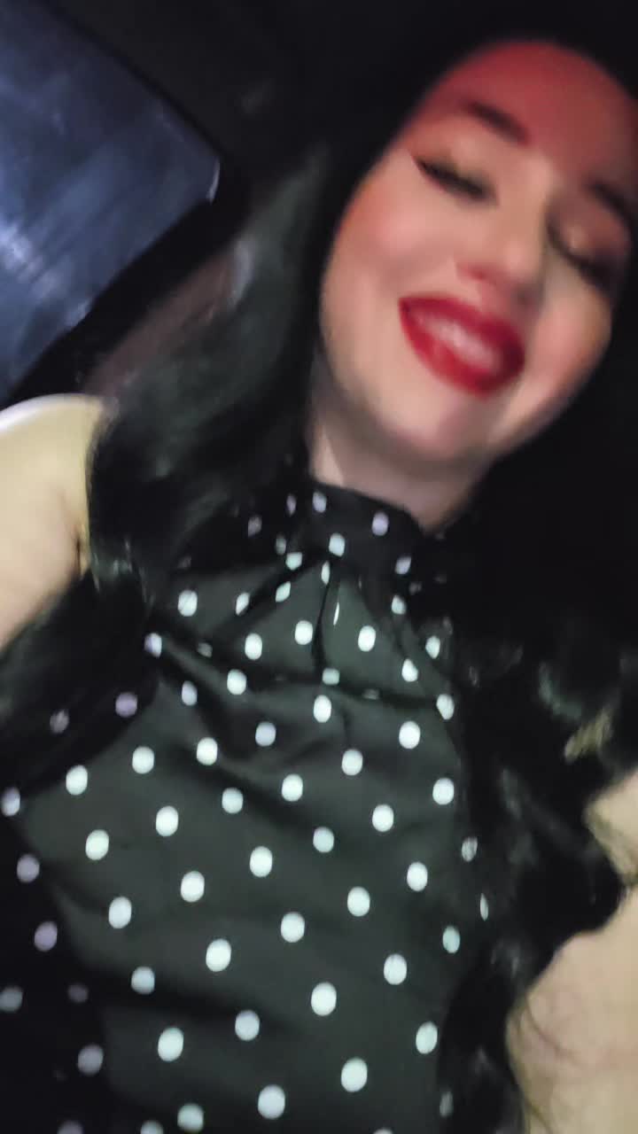 @Rossita