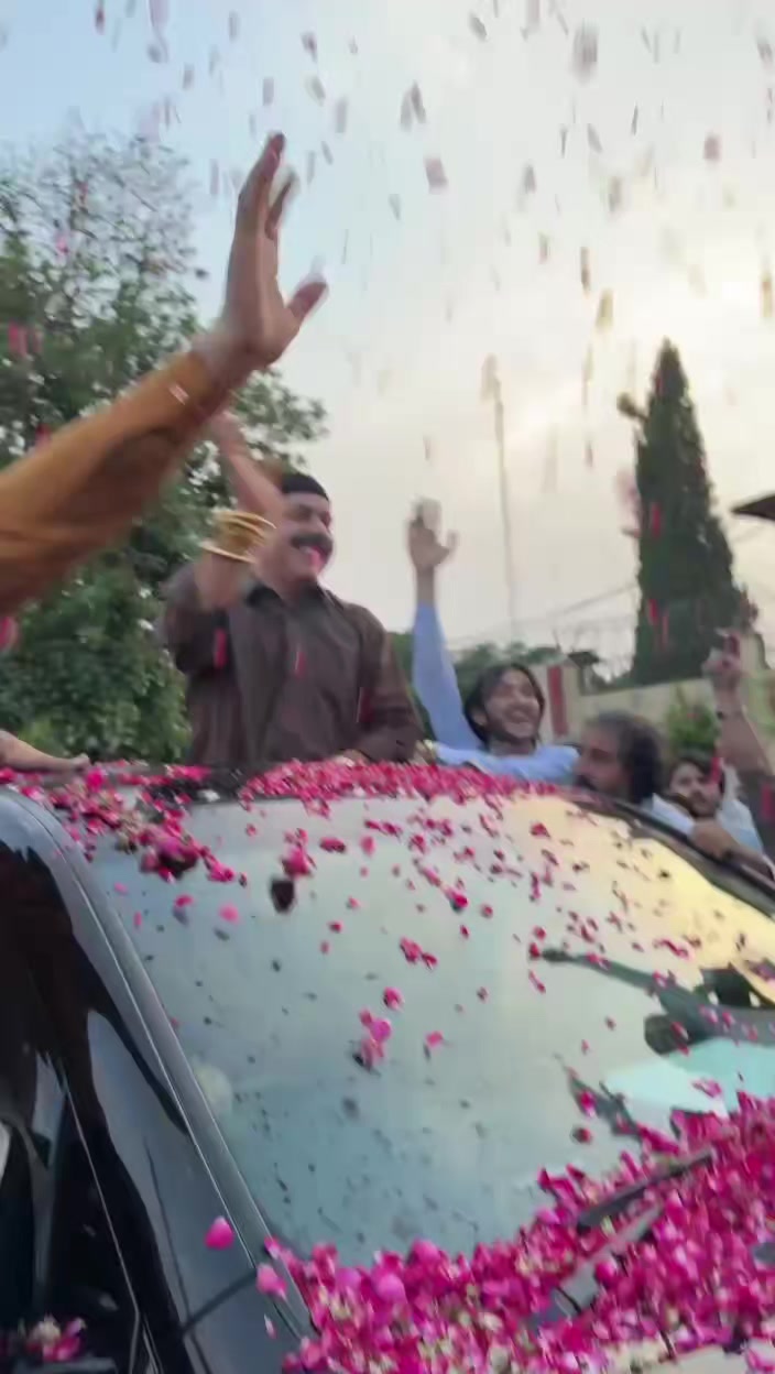 @سخی بادشاہ 👑🚩🚩