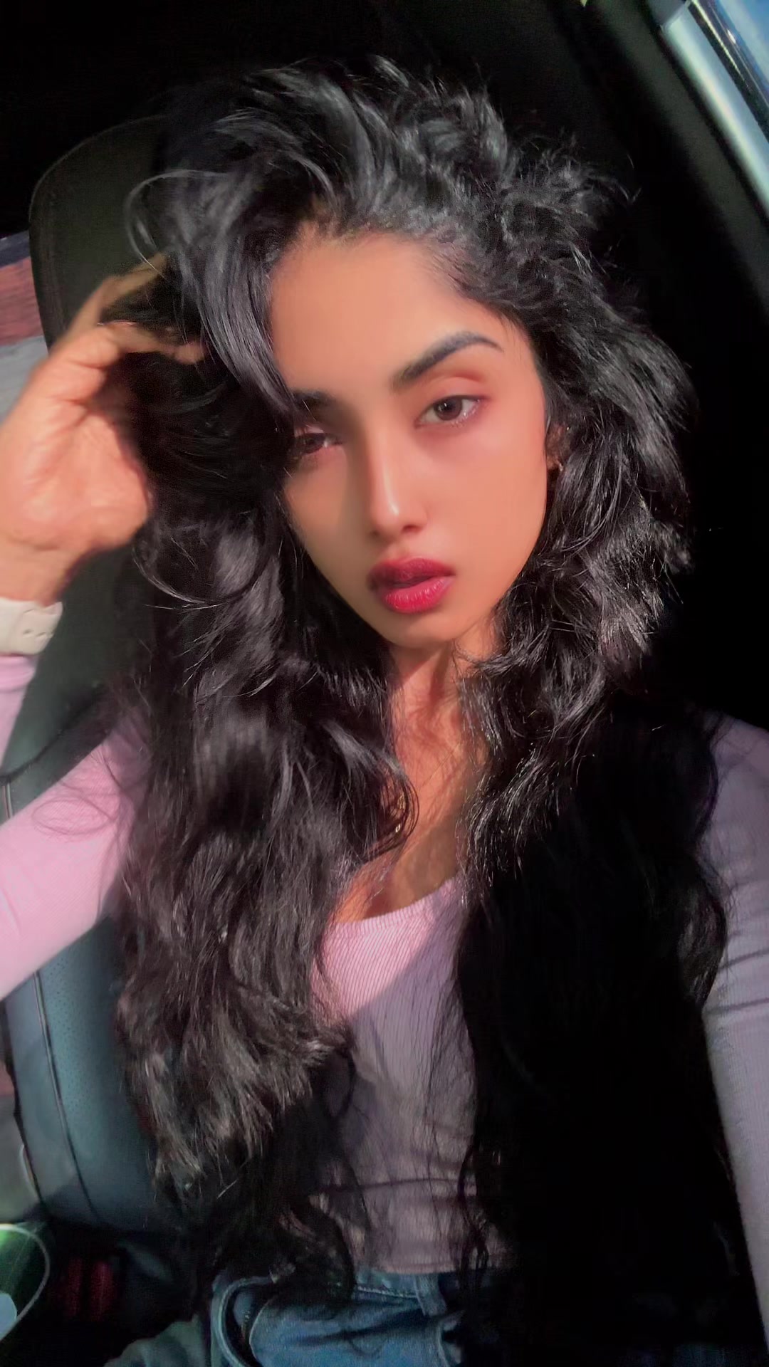 @sheneliromaya