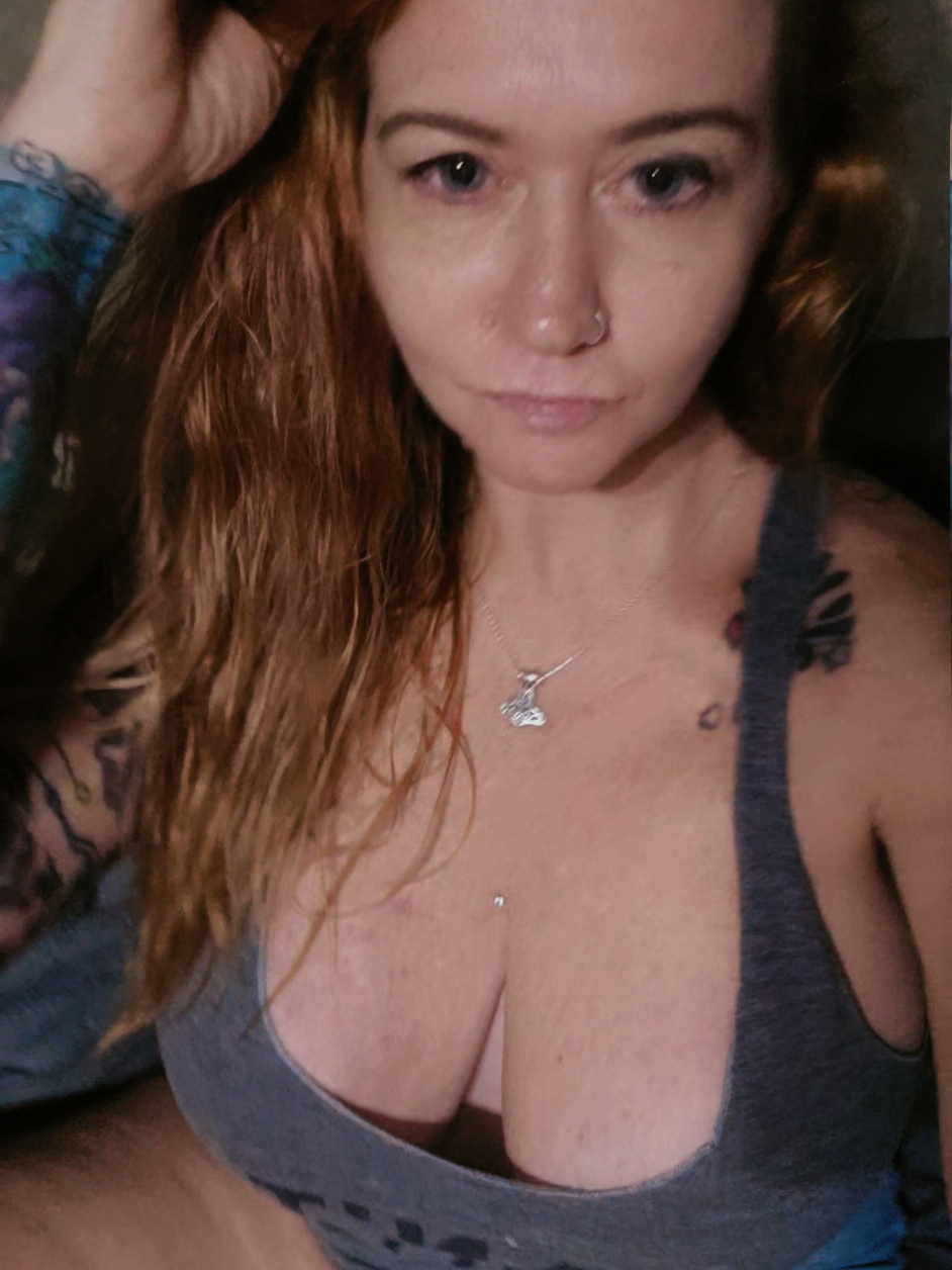 @Carm_♡