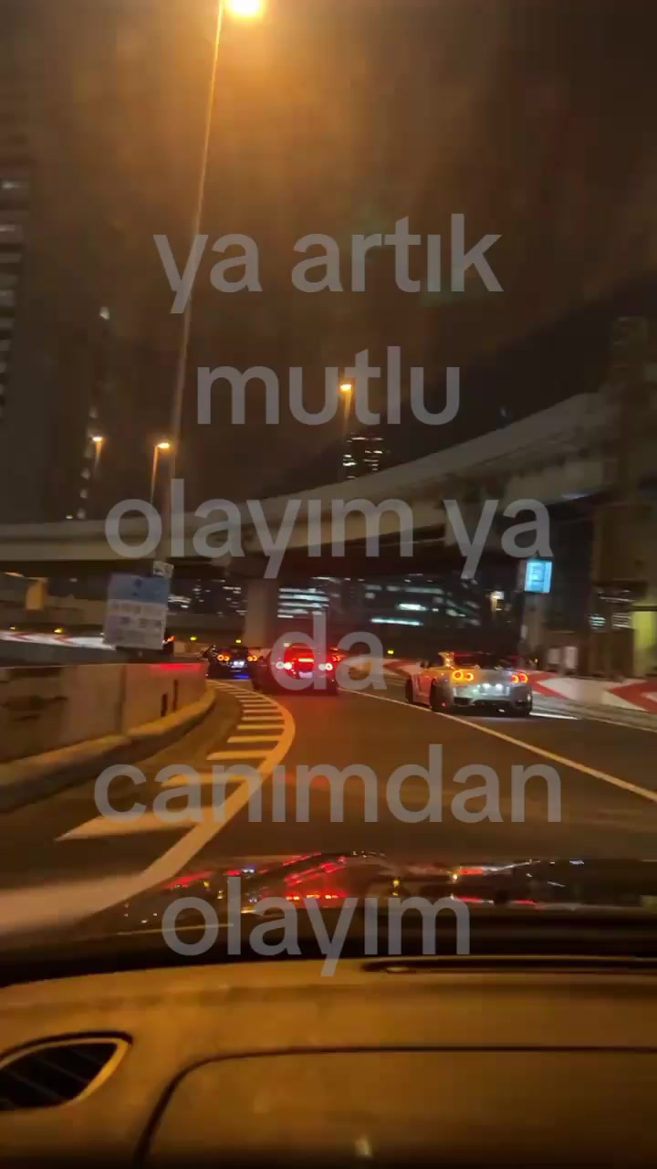 @꒰