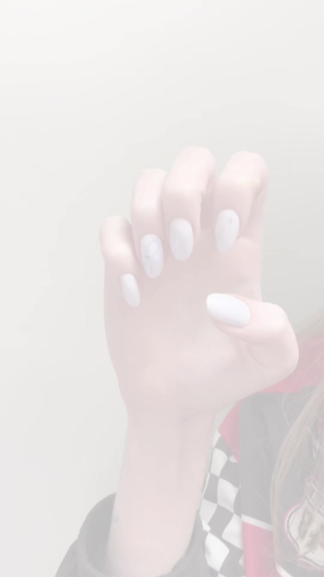 @itsjuliet ⟭⟬⁷