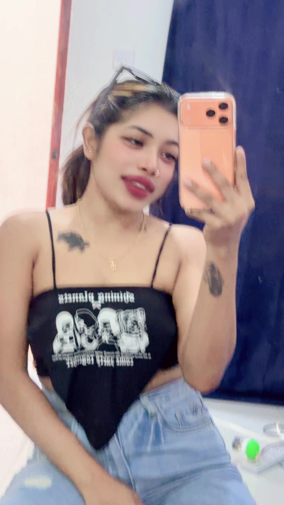 @Ahanya de Silva ❤️