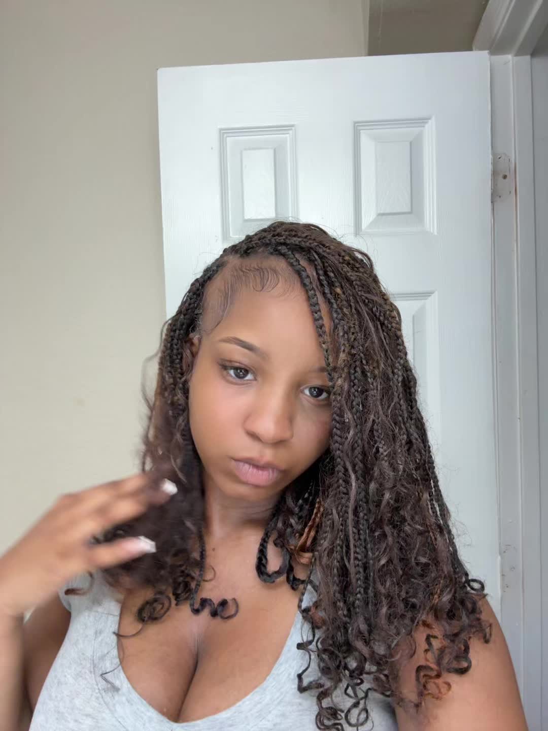 @Destinee