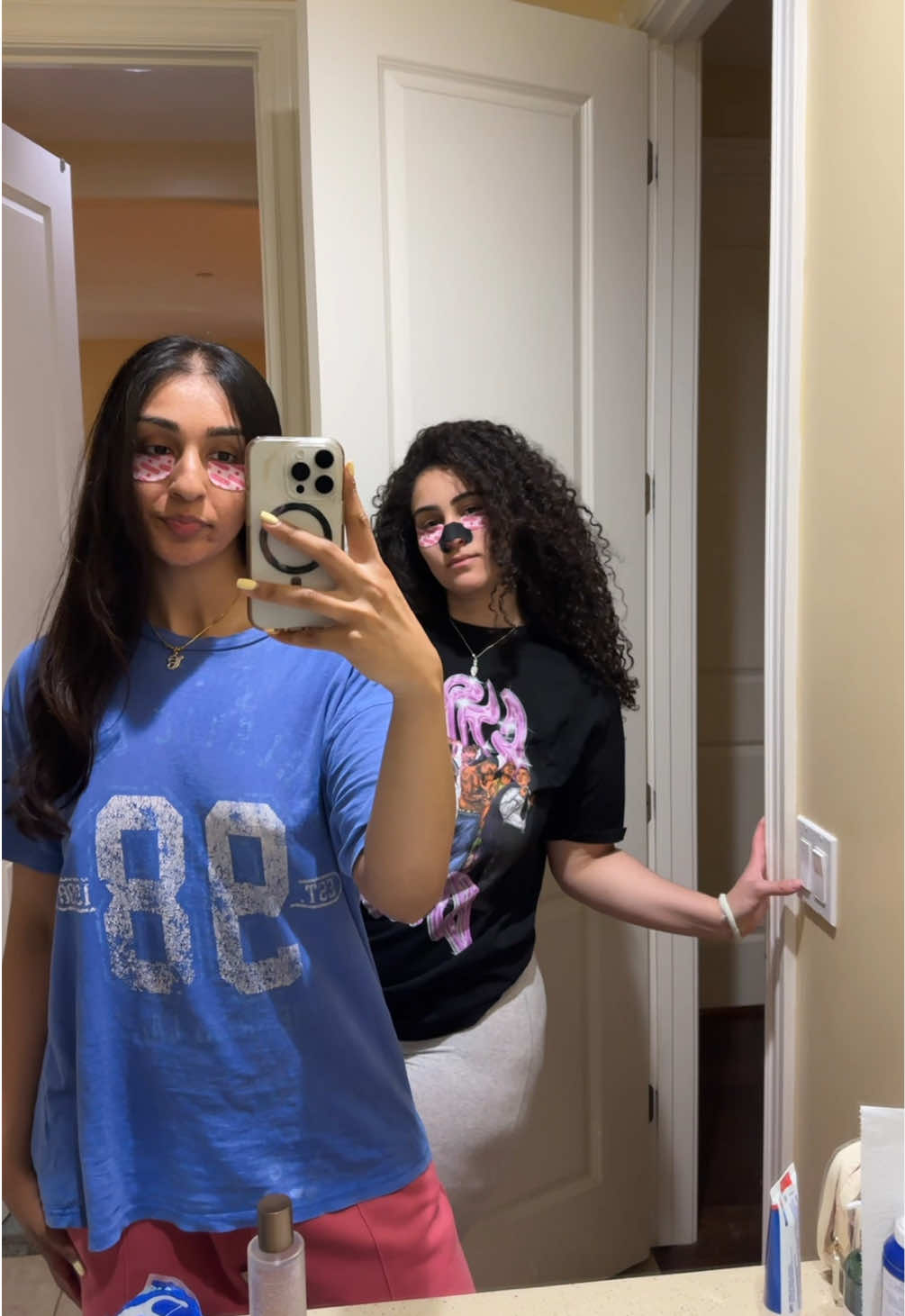 @nikitadha_