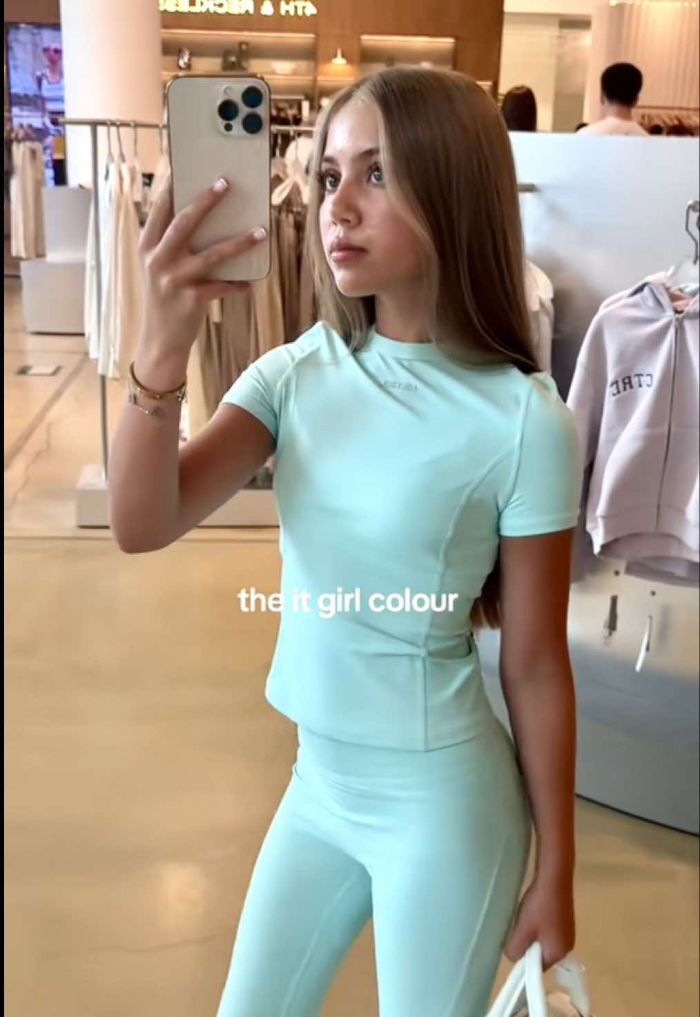 @MissHattiebeuandMumtoo🪽