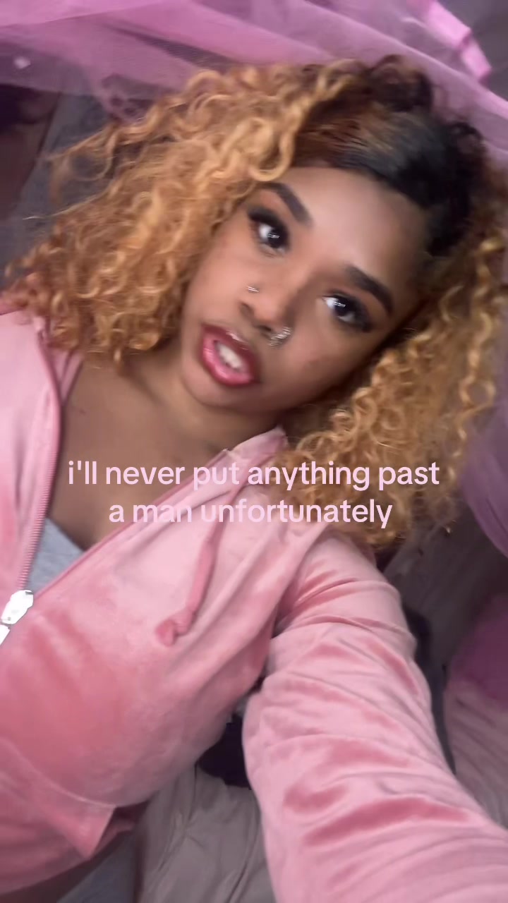 @pinkydinky72