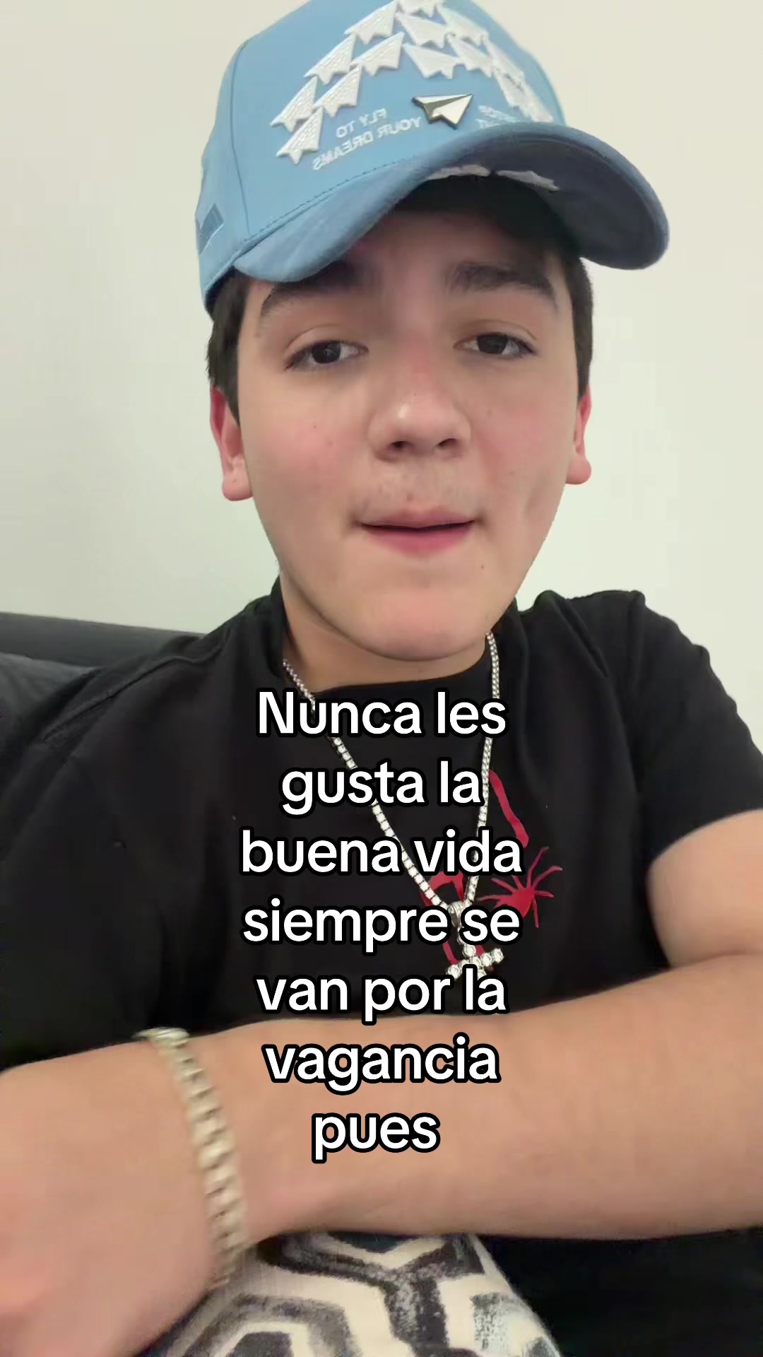 @Elpilotito