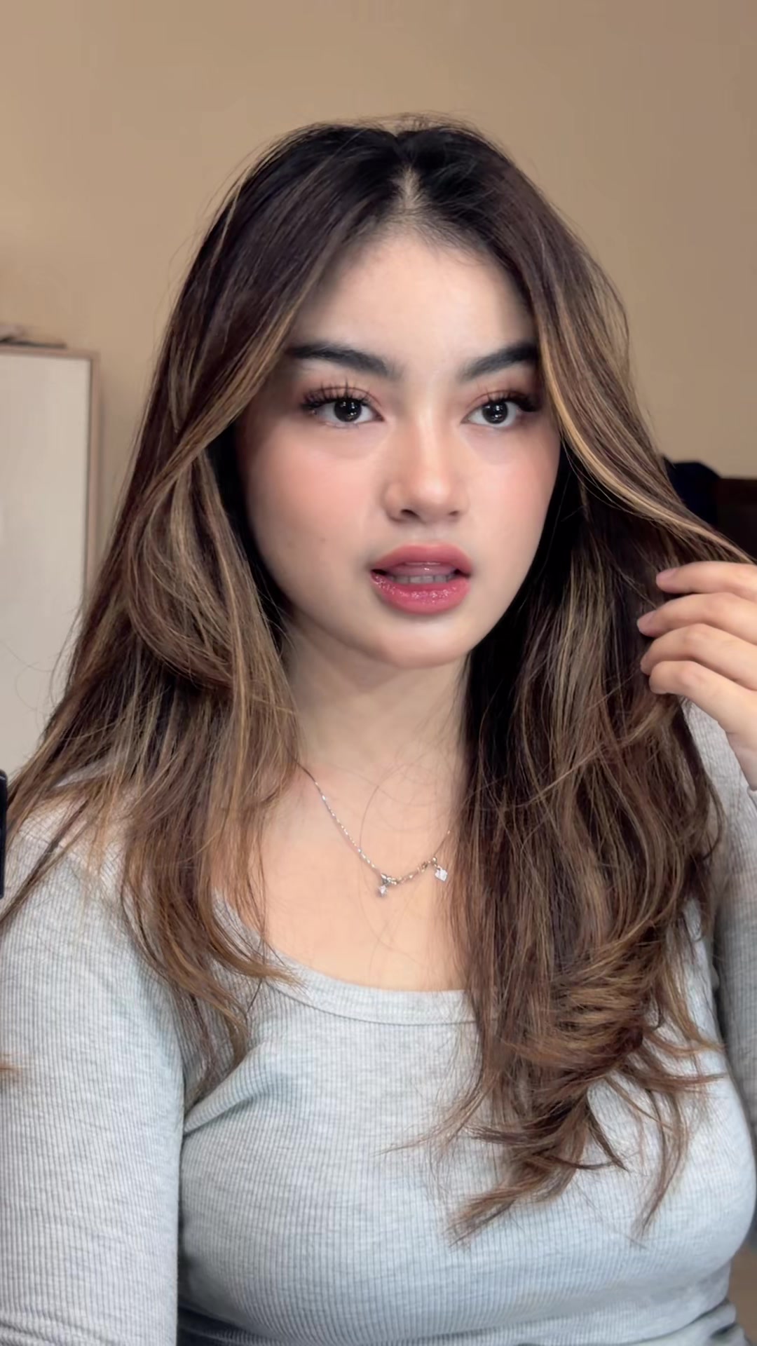 @Nadhieraa