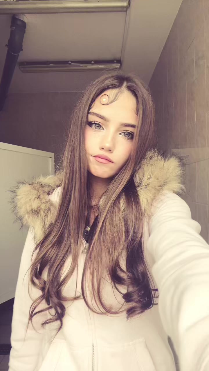 @arishka1_11