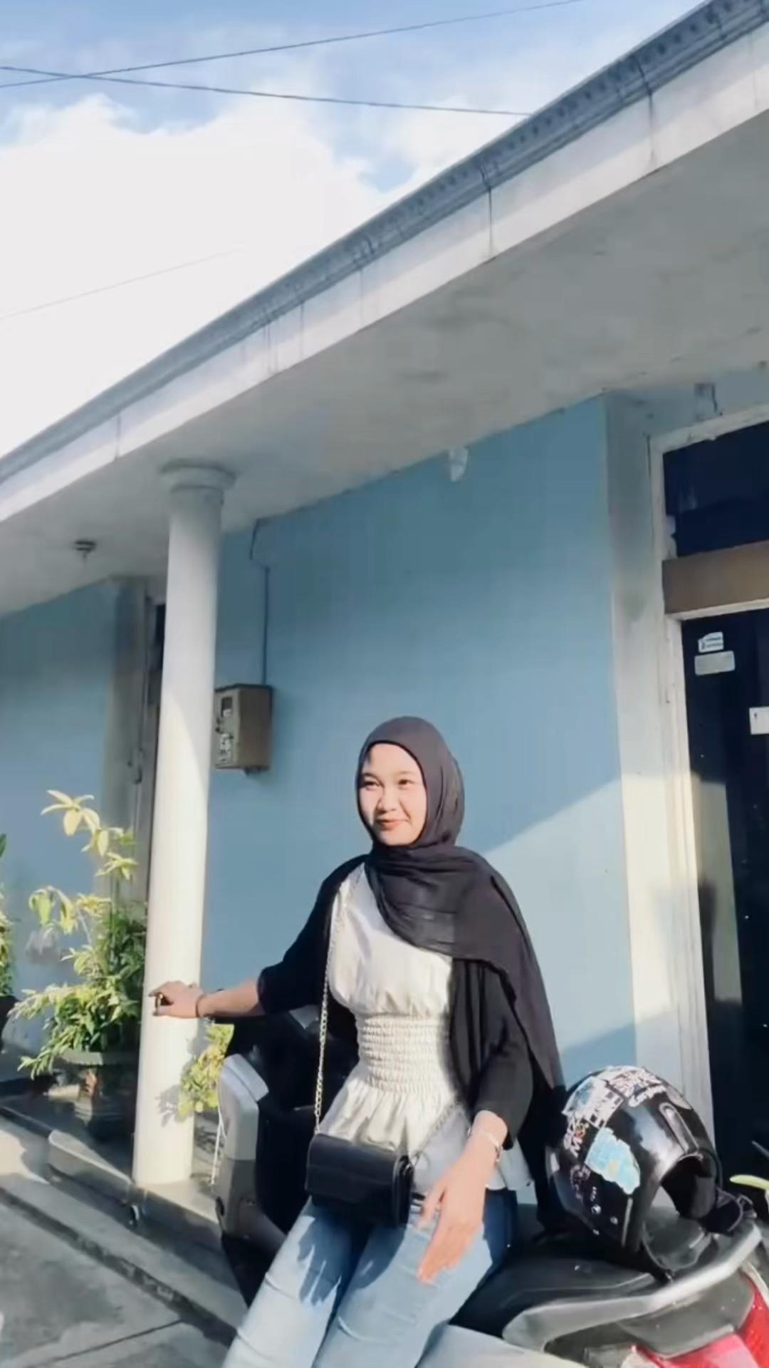 @rn