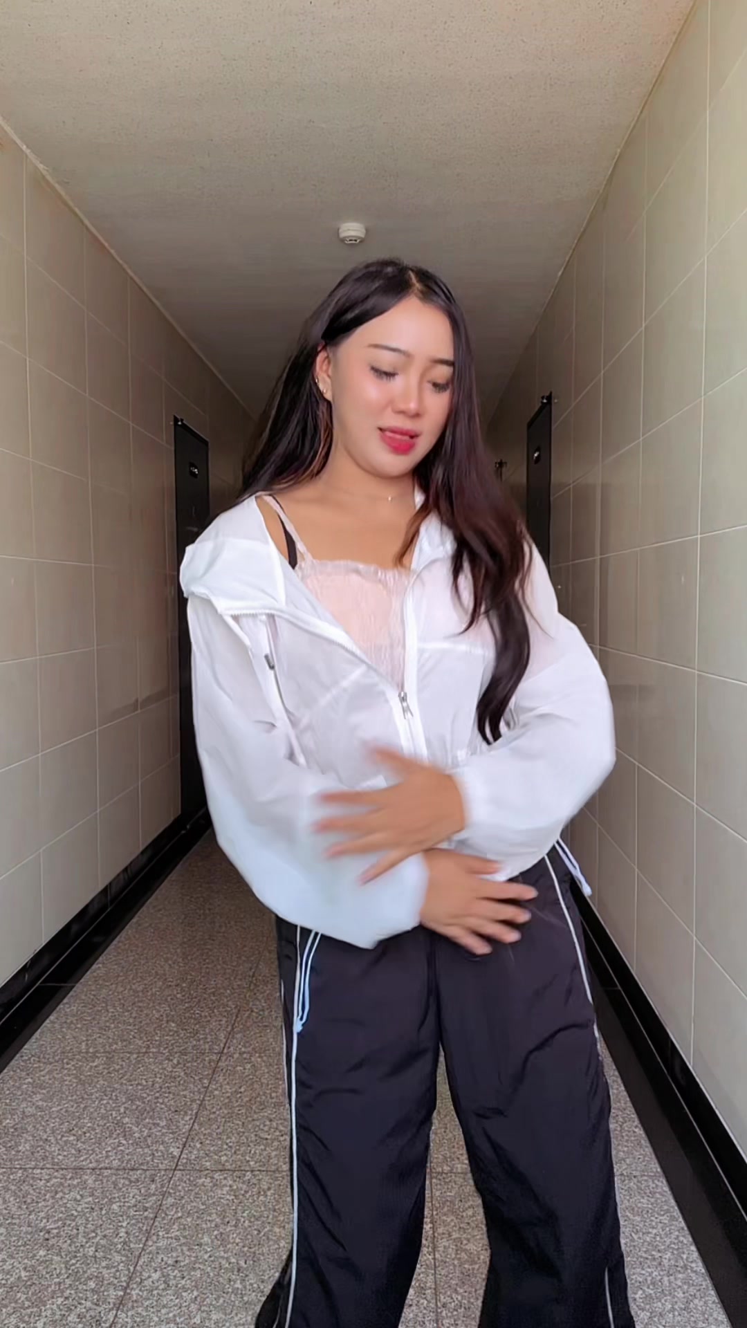 @mellybahnie