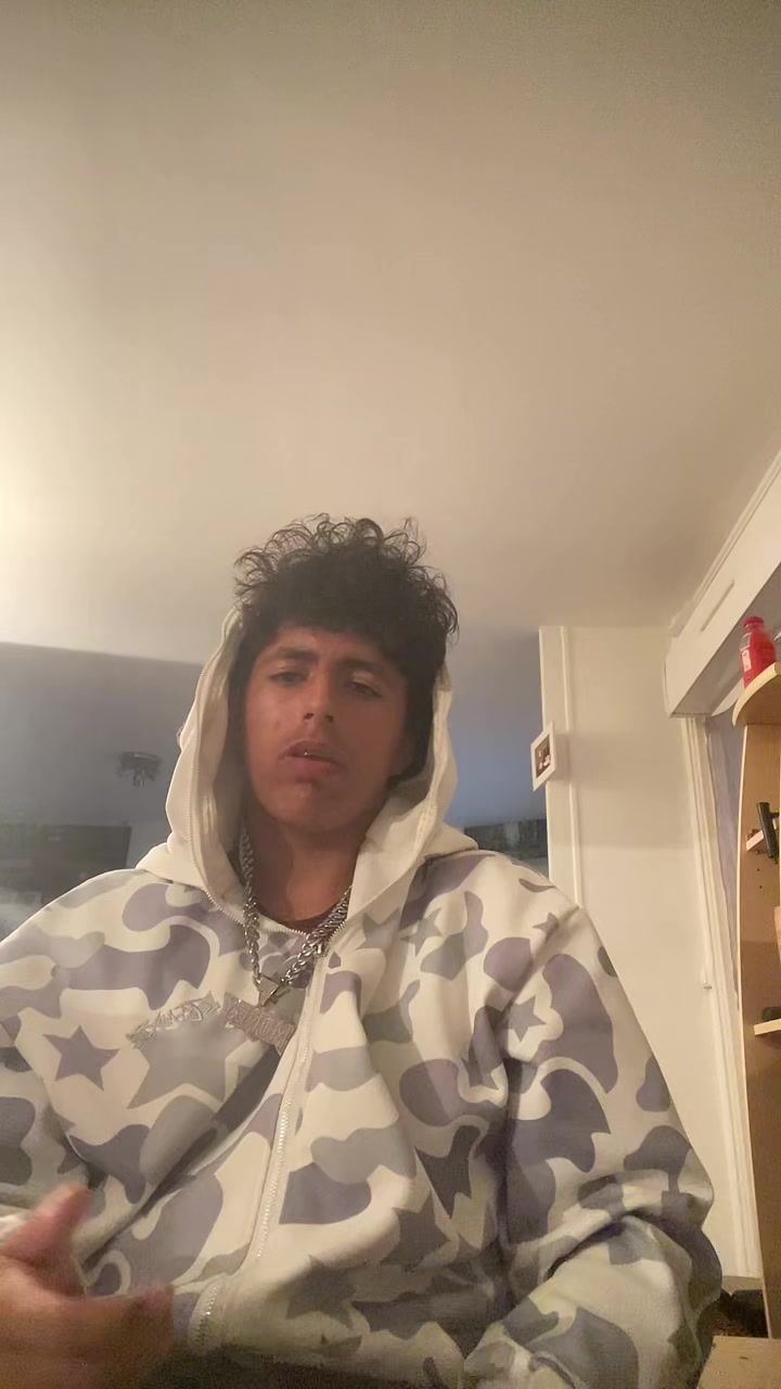 @loucas_mrn