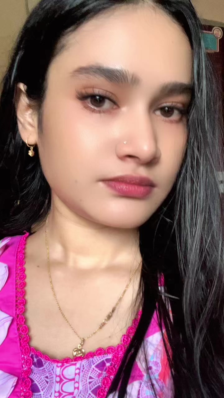 @𝙍༻𝙈𝒐𝒏𝒊...