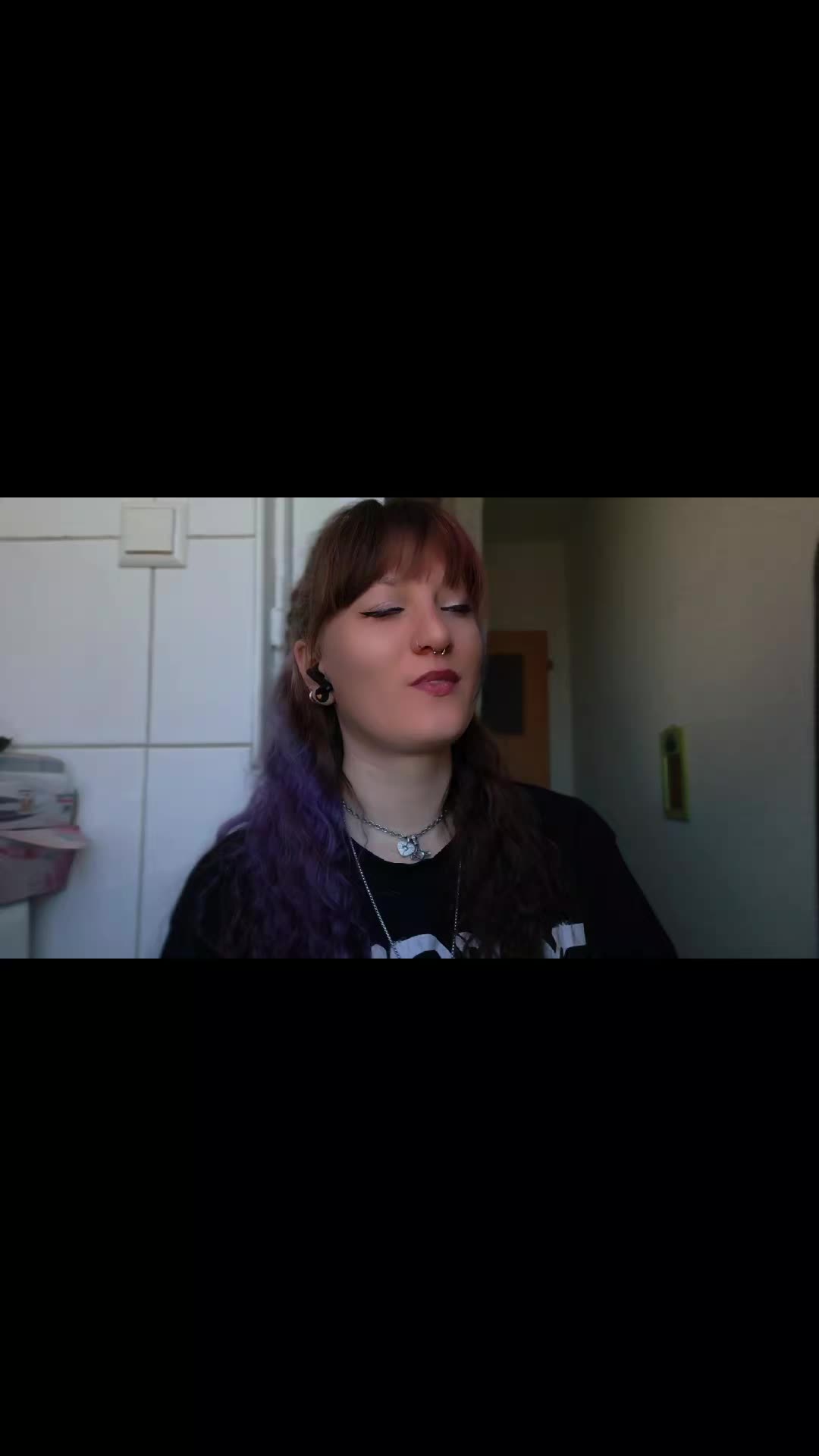 @x.fuck.off.girl.x