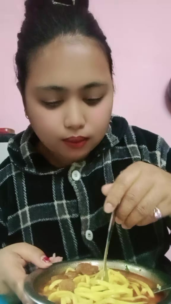 @Niruta Shrestha🧿🧿