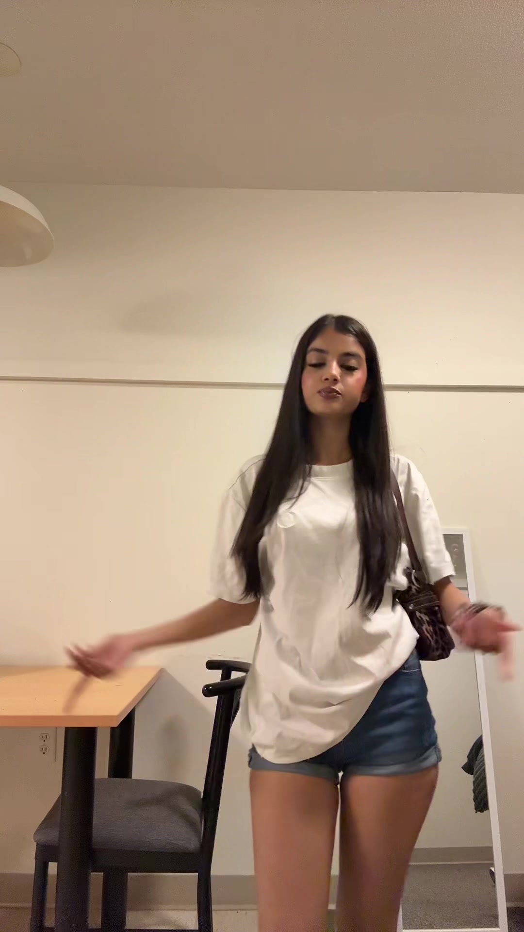 @vidhi