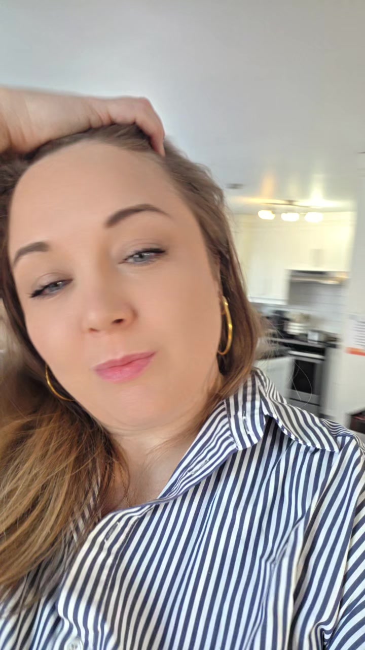 @No&eacute;mie ✨️