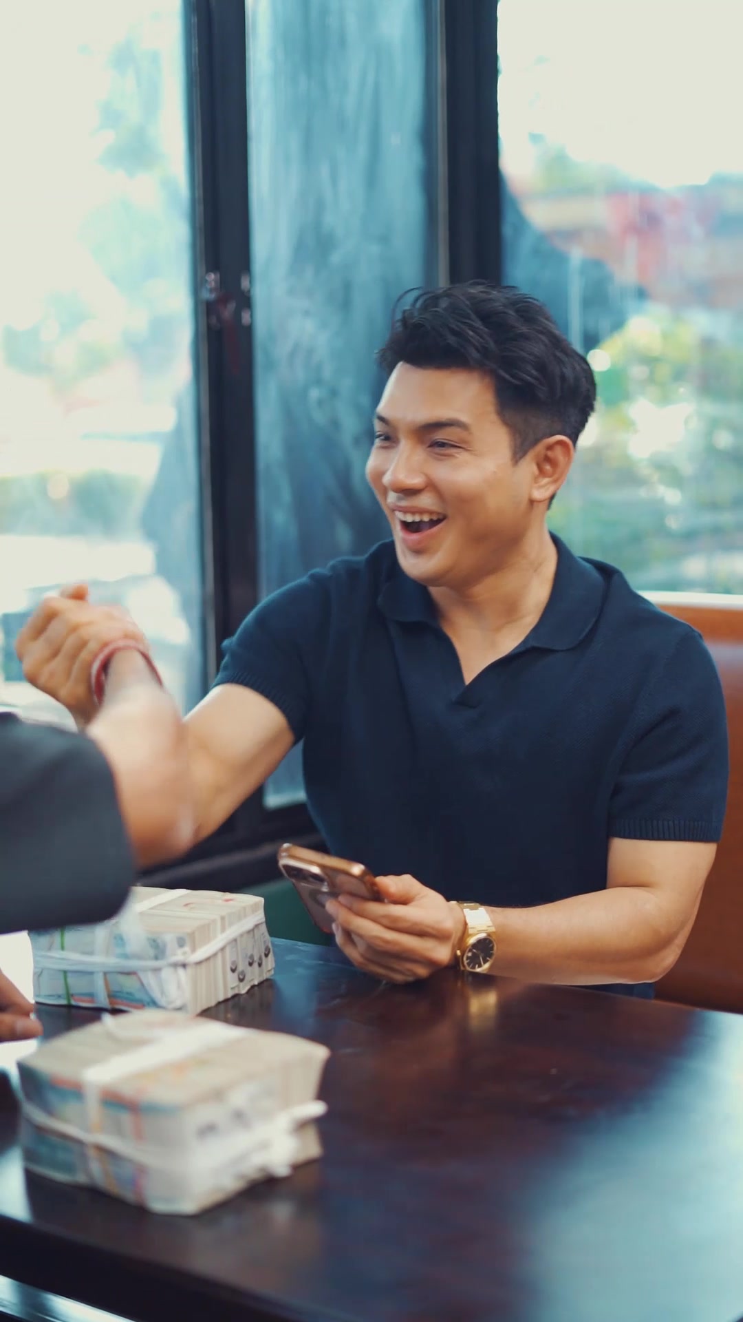 @LinAungKhit