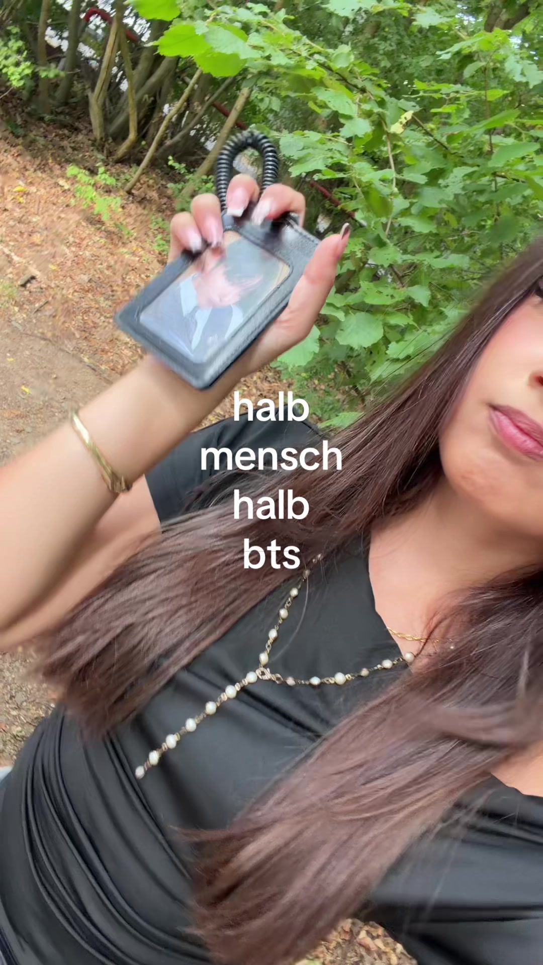 @⁷