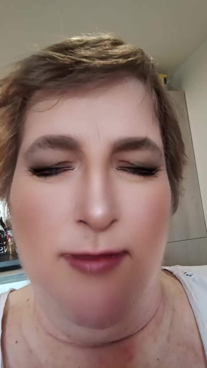 @sarah