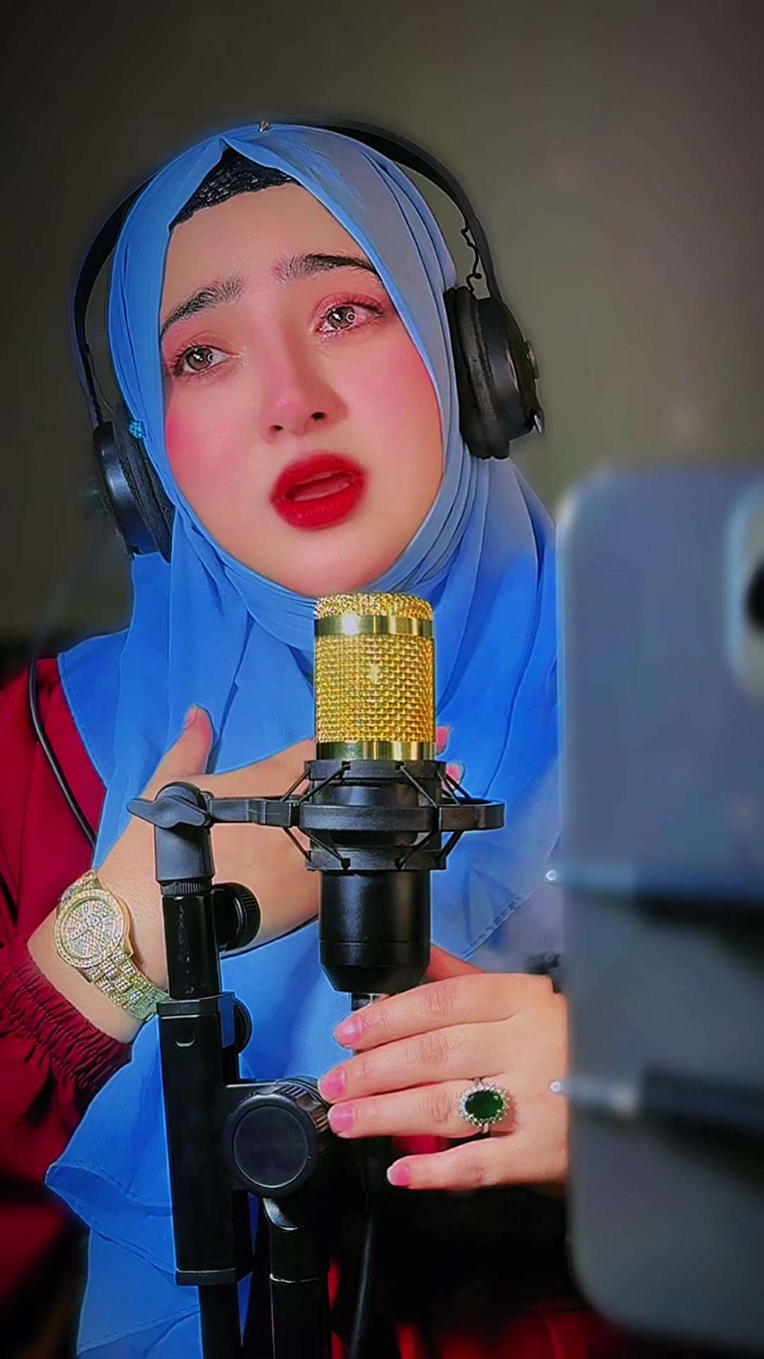 @Abida Malik 2.0