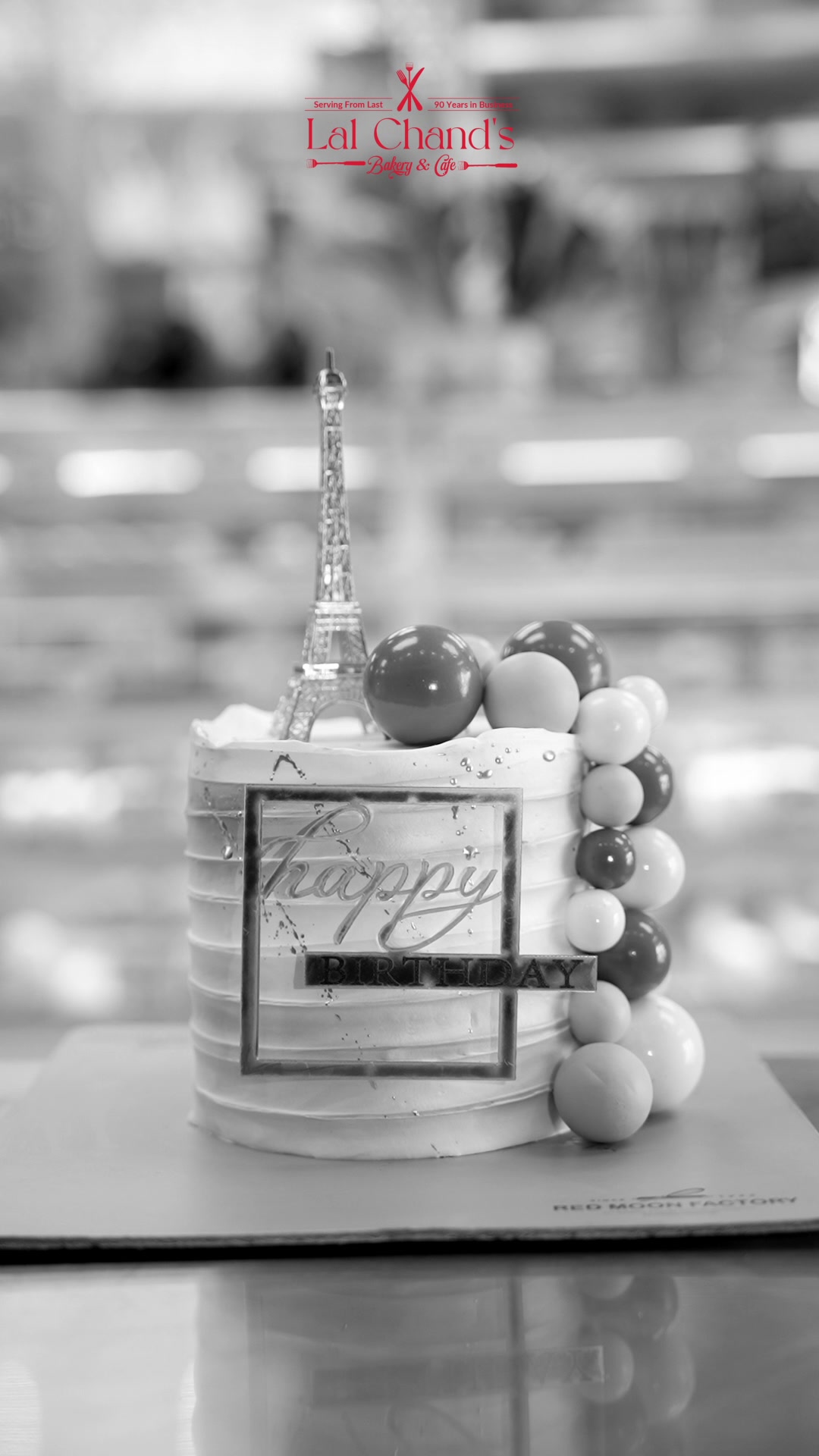 @Red moon Bakery
