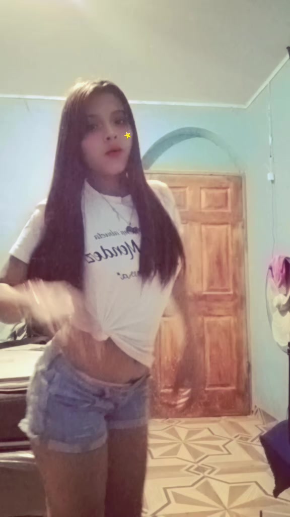 @nayeli mun̈oz 😍