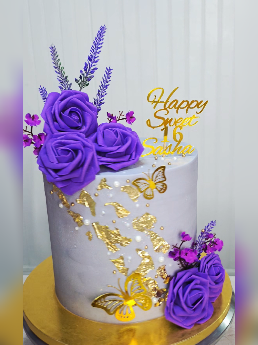 @Sofia's Magic Cake Creations