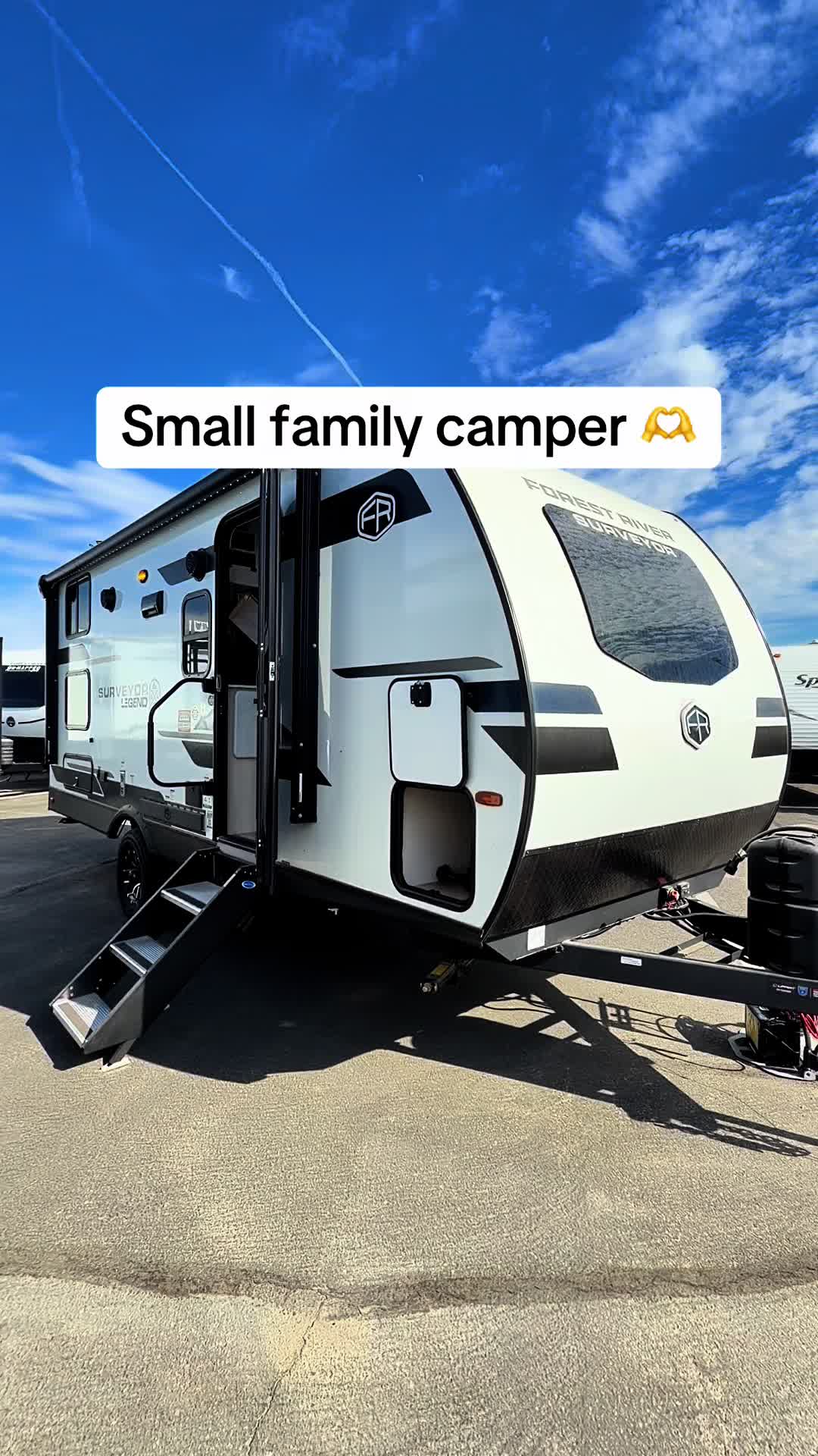 @Angel Sells RVs