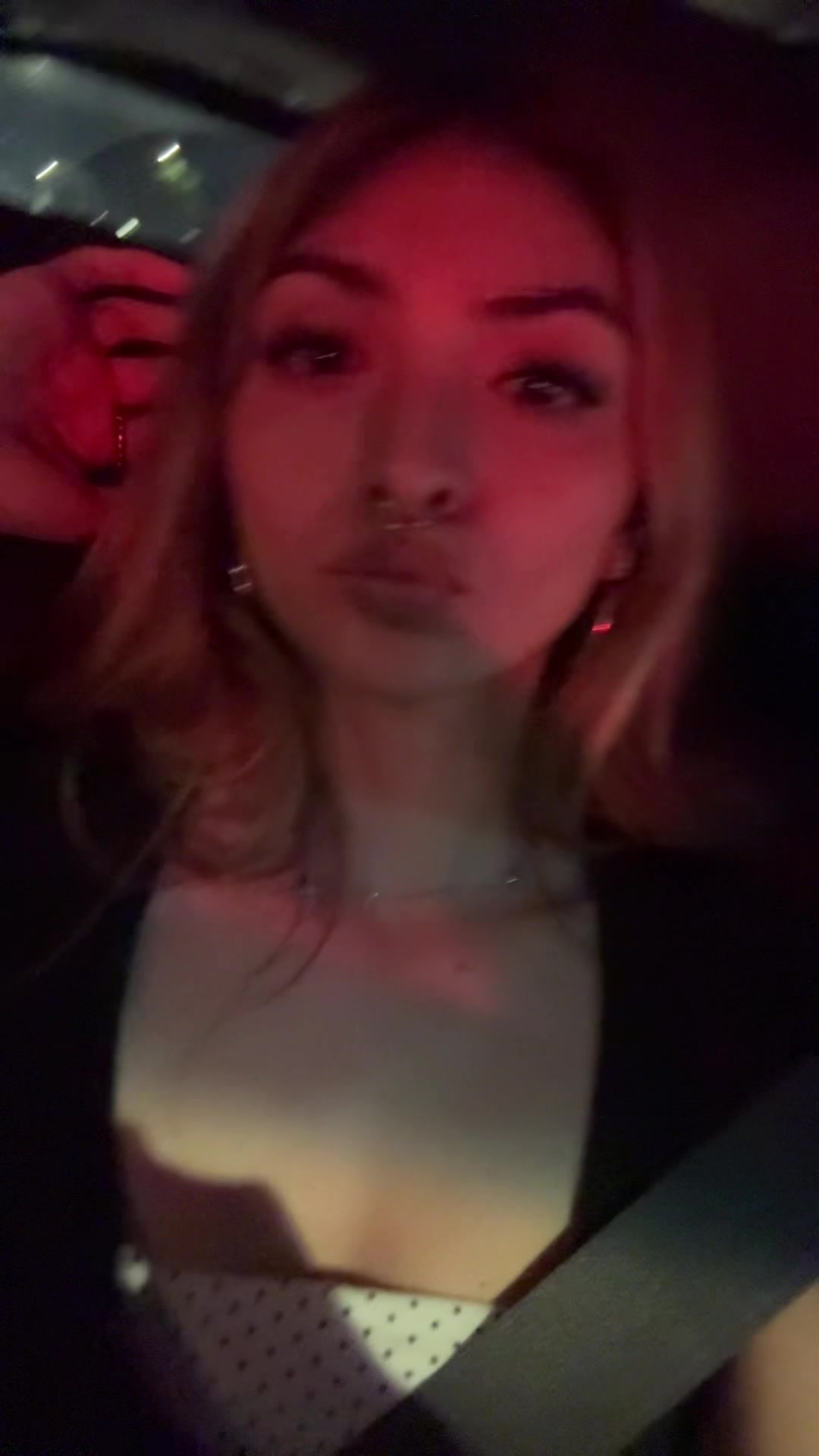 @canimoldintoyou