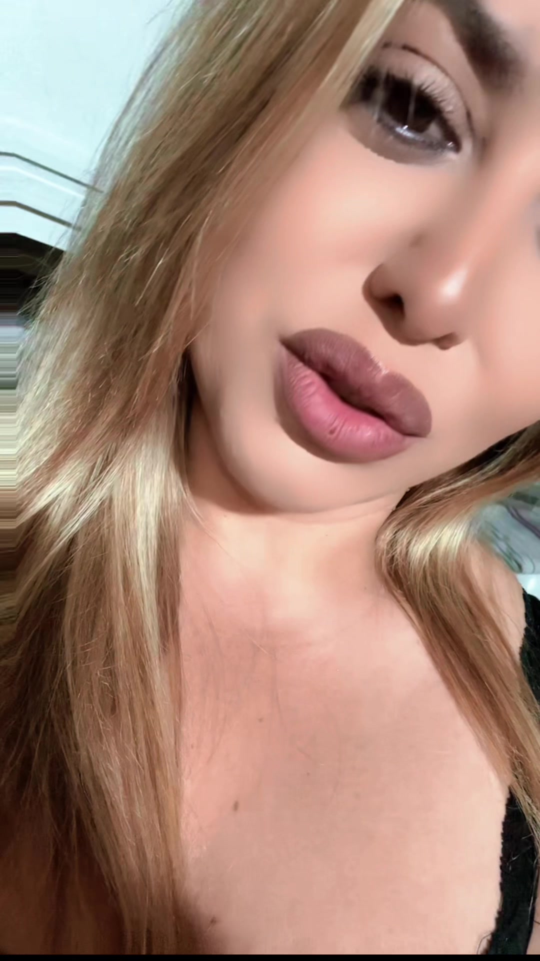 @Mariana Feraru