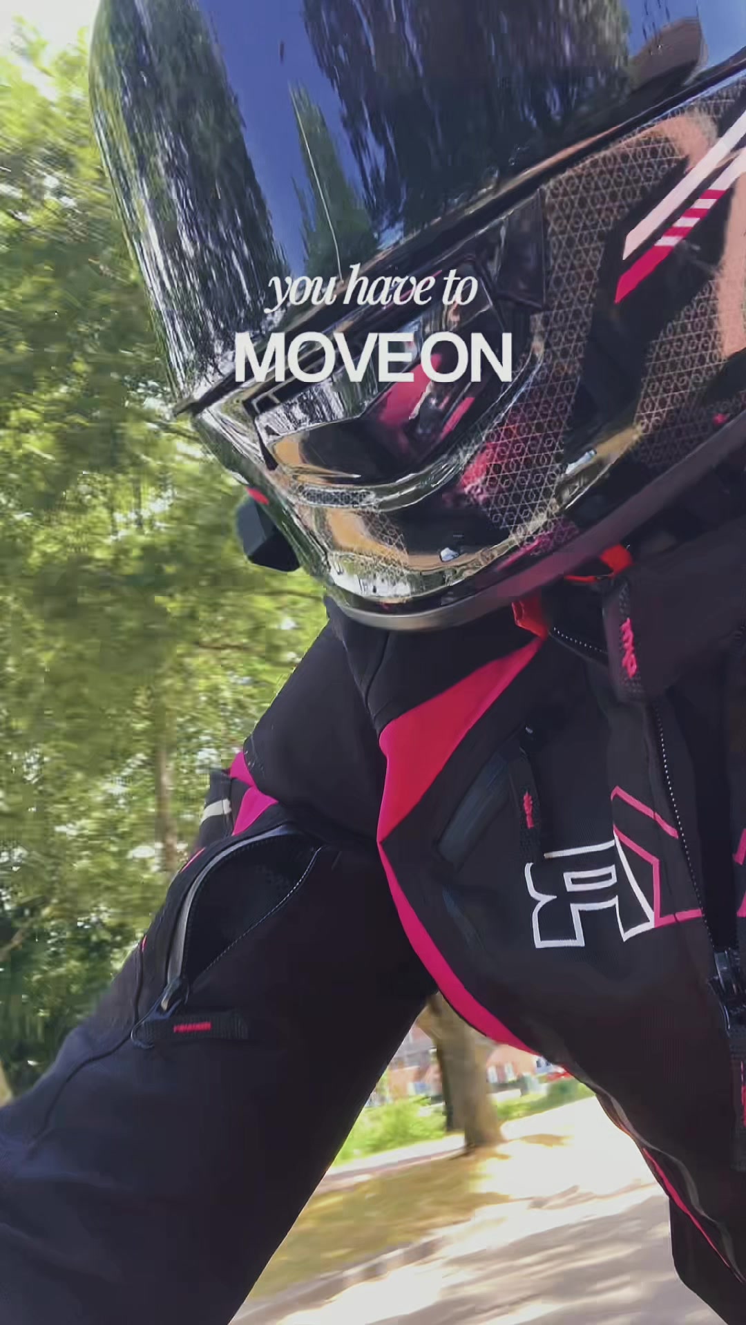 @pink_bikergirl