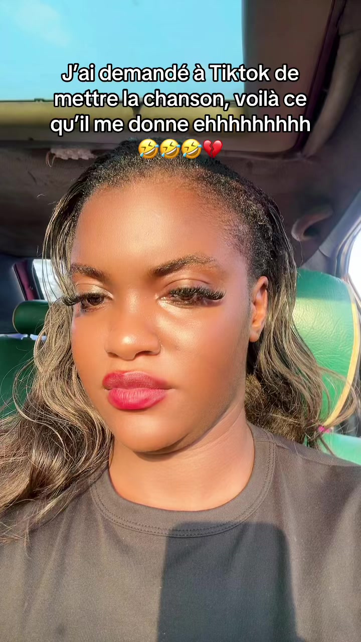 @joliegamine🇨🇬